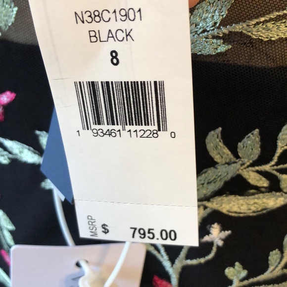 Marchesa Notte Dress👗 - Picture 15 of 15